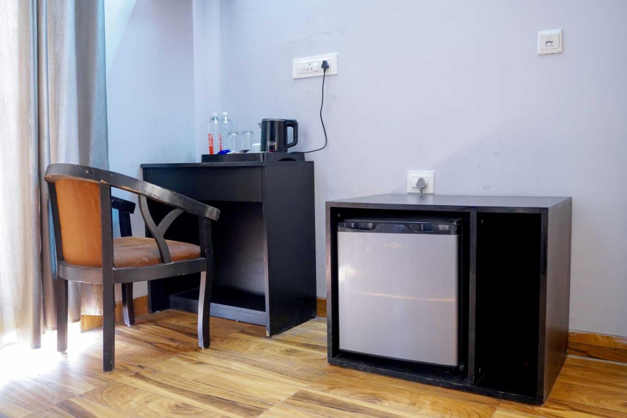 Vrindavan Dreams Hotel And Suites Zewnętrze zdjęcie