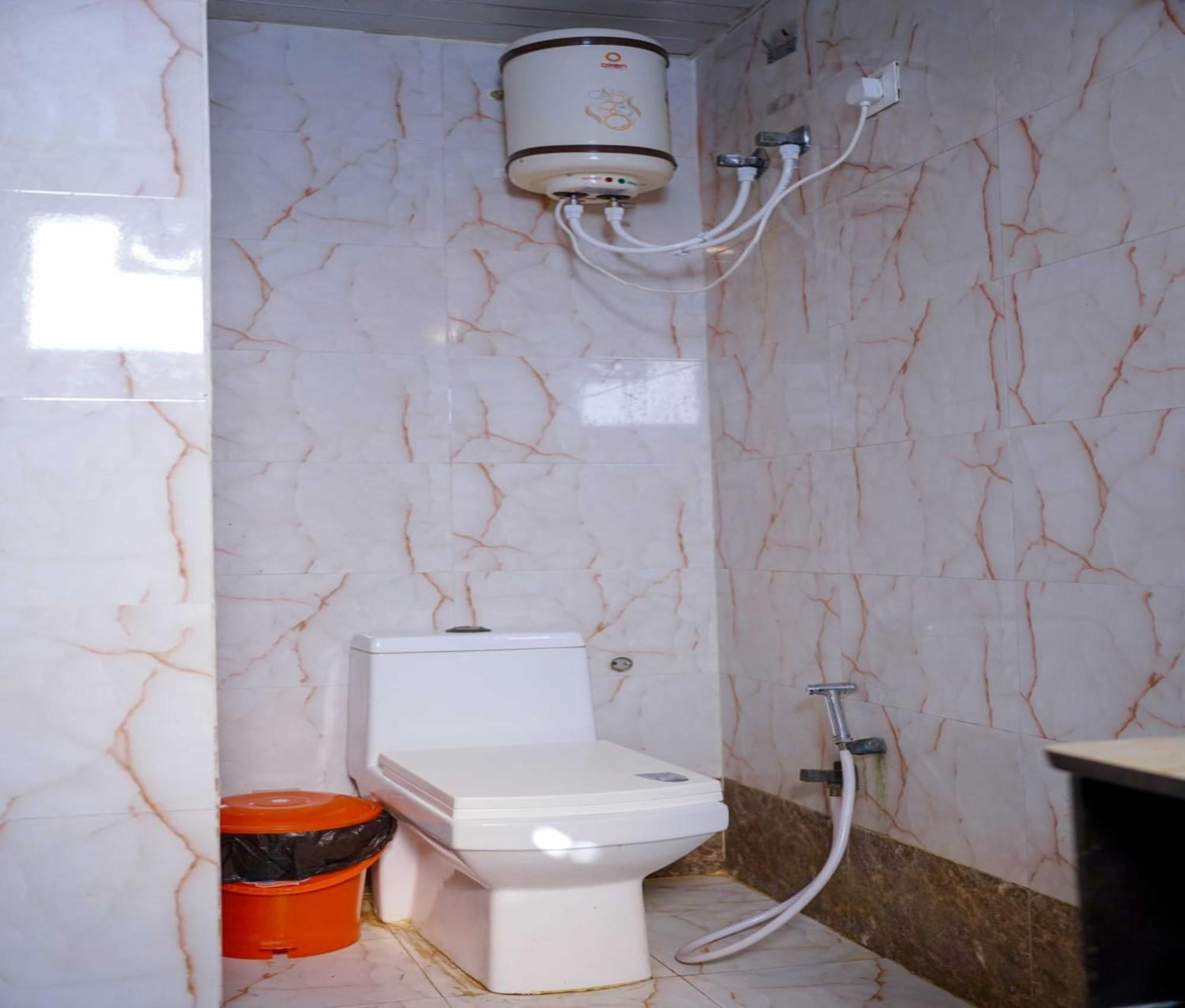 Vrindavan Dreams Hotel And Suites Zewnętrze zdjęcie